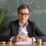 Spokojna głowa w miesiącach „a co, jeśli”: jak ułożyć plan finansowy na niespodzianki